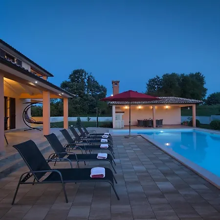 Villa Amber *