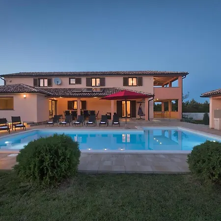 Villa Amber